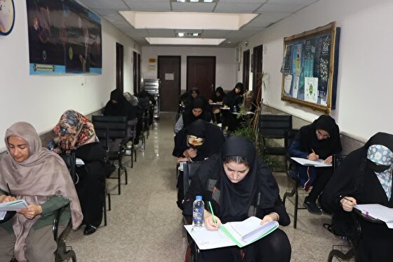 برگزاری آزمون ارزیابی اعطای مدرک تخصصی به حافظان قرآن کریم استان کردستان