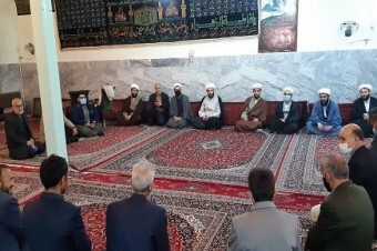 نشست هم اندیشی سرپرست اداره تبلیغات ورامین با مسئولین هیئات مذهبی روستای خورینِ