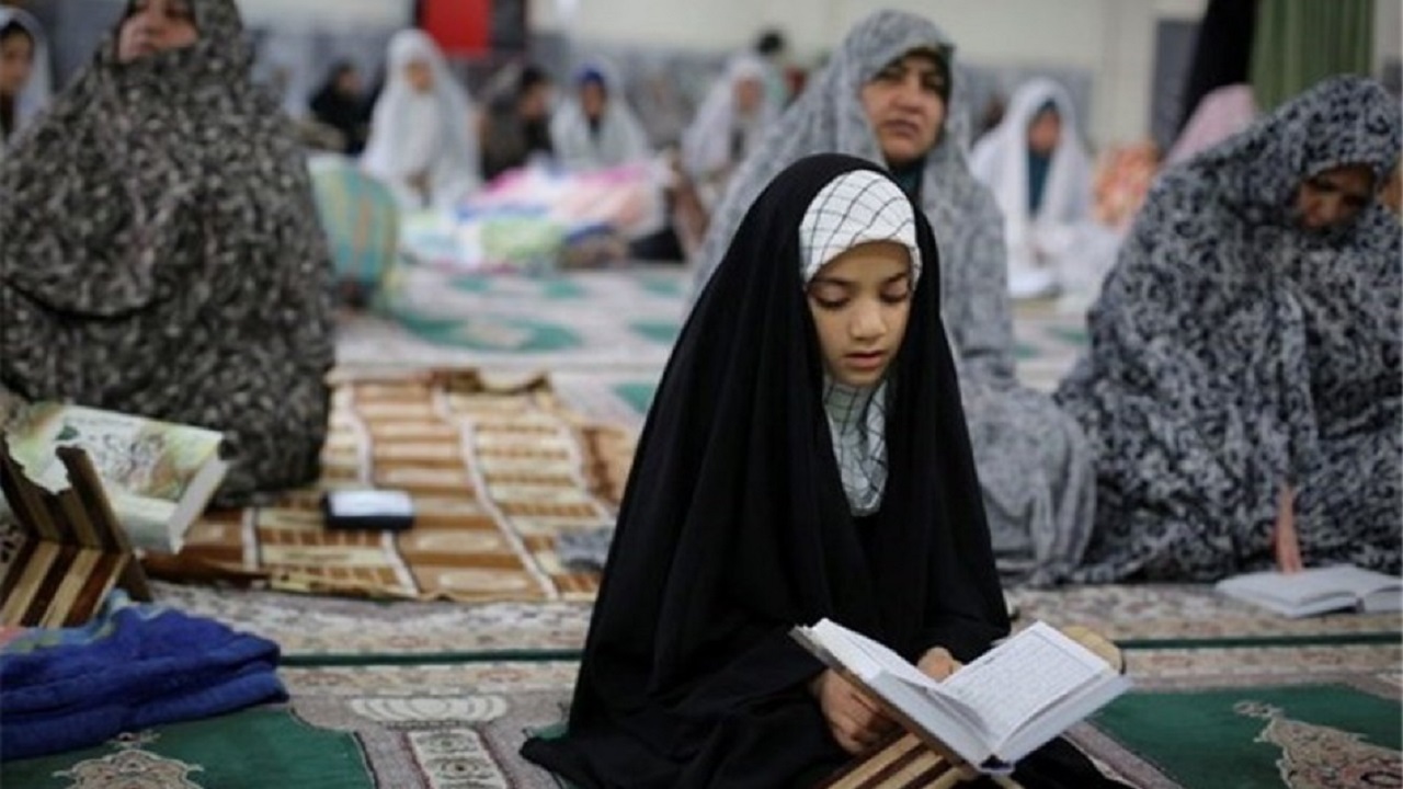 حضور بیش از هزار و ۵۰۰ دانش آموز گلستانی در مراسم اعتکاف / ۱۲ هزار نفر در مساجد گلستان معتکف شدند