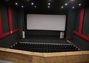 پردیس سینمایی مهرگنبد افتتاح خواهد شد/۹۲ سالن به مجموعه سینماهای کشور افزوده می‌شود