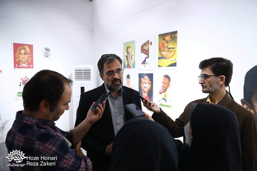 ۵۷۹ هنرمند از ۷۲ کشور جهان در «مسابقه بین‌المللی کارتن و کاریکاتور جام جهانی فوتبال -ایران ۱۴۰۱» شركت كردند