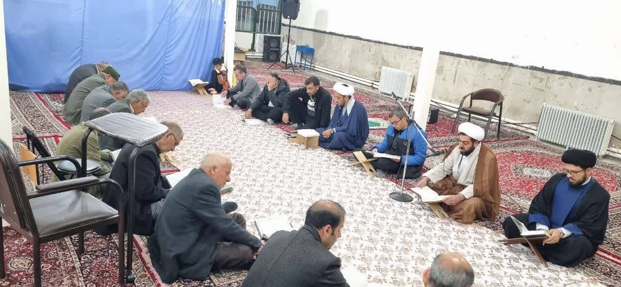 اجرای برنامه جزء خوانی قرآن دربیش ۸ مسجد شهرستان بدره