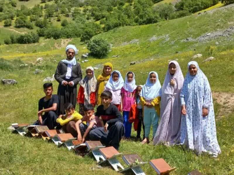 اردوهای قرآنی ابتکار ماموستای روستای تازه‌آباد برای مانوس شدن نوجوانان با قرآن