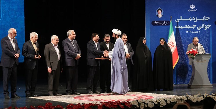 مدیرکل تبلیغات اسلامی گلستان برگزیده کشوری رویداد «جوانی جمعیت» شد