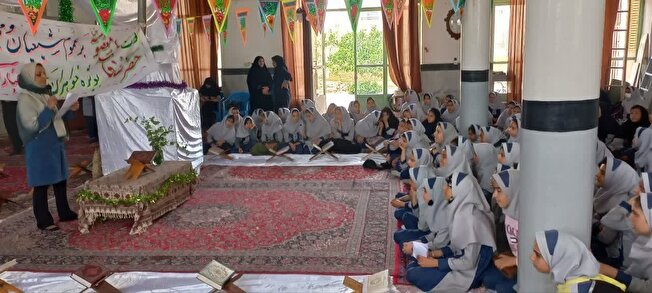 جشن بزرگ مادر و دختری در روستای جلال آباد شهرستان نجف آباد برگزار شد