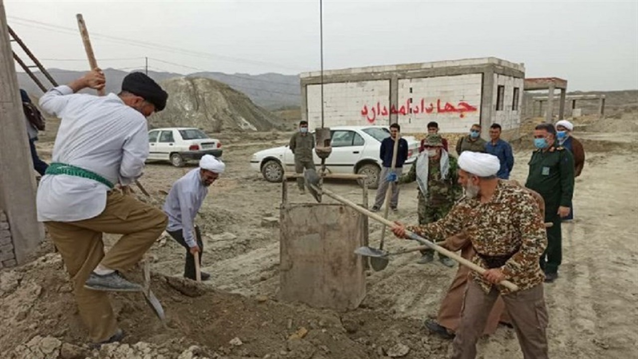 چتر حمایت جهادگران مسجدی، بالای سر محرومین «بارنجگان زیرکوه»