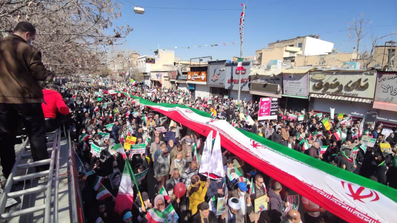 حضور با شکوه مردم استان فارس در جشن ۴۴ سالگی انقلاب