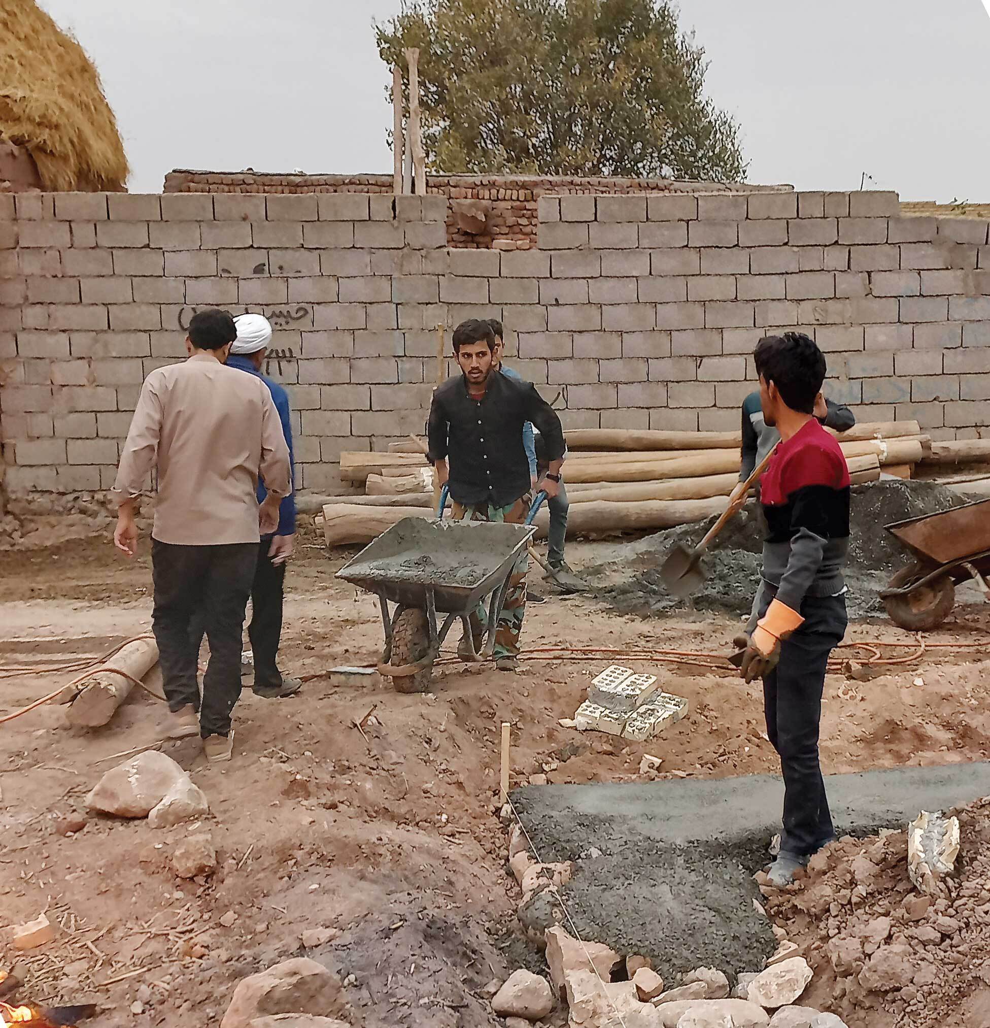 ایجاد شبکه ارتباطی با دوستداران اسلام در ترکیه و عراق/ وقف زمین ۳۰۰ متری برای زوج‌های جوان