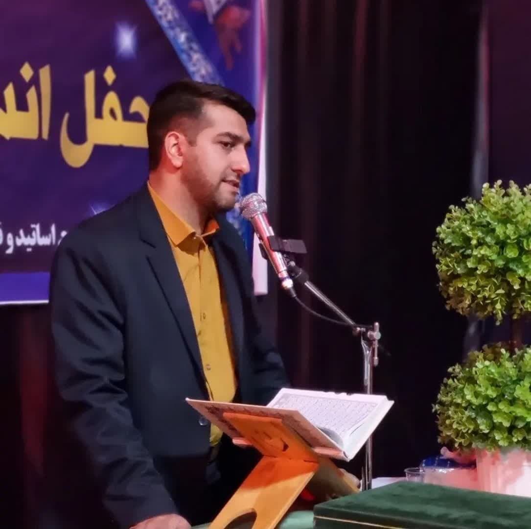 برنامه های قرآنی در ایام دهه فجر، اعتکاف و ماه مبارک رمضان در شهرستان نهاوند برگزار میشود