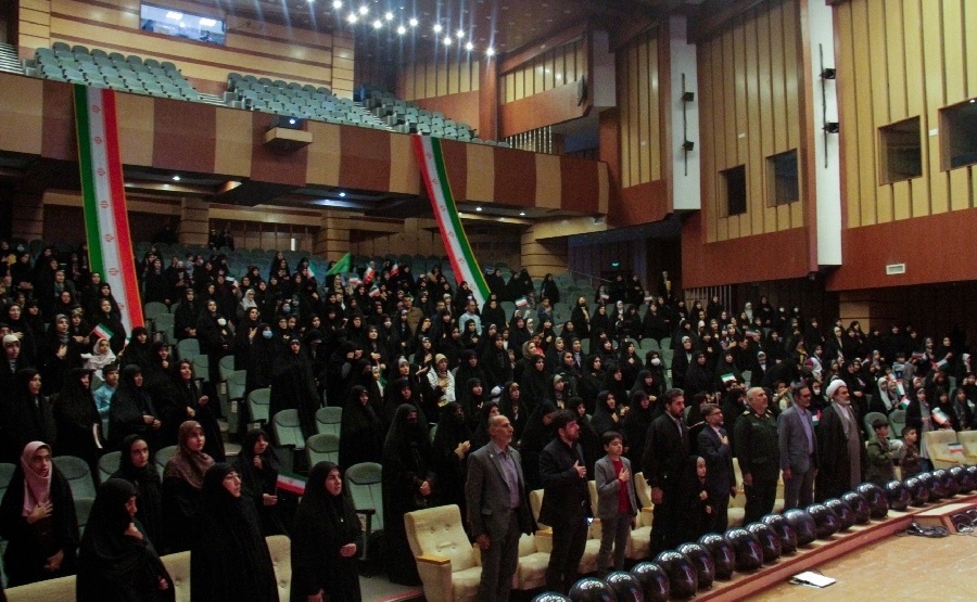 اجتماع بانوان چهارمحال و بختیاری در حمایت از کودکان غزه برگزار شد