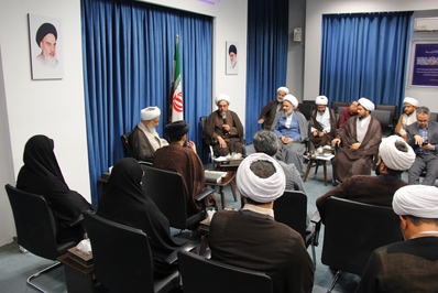 دیدار کارکنان اداره کل تبلیغات اسلامی استان با امام جمعه قزوین
