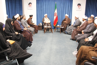 دیدار کارکنان اداره کل تبلیغات اسلامی استان با امام جمعه قزوین