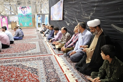 پرسنل اداره کل تبلیغات اسلامی با حضور در گلستان شهدا اصفهان با آرمان‌های شهدا تجدید میثاق کردند