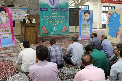 پرسنل اداره کل تبلیغات اسلامی با حضور در گلستان شهدا اصفهان با آرمان‌های شهدا تجدید میثاق کردند