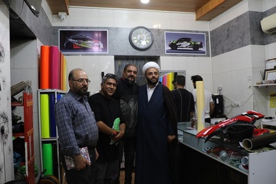 گپ و گفتگوی دوستانه با کسبه و مغازه داران