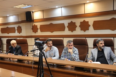 نشست تخصصی مجمع رؤسای کانون مداحان برگزار شد