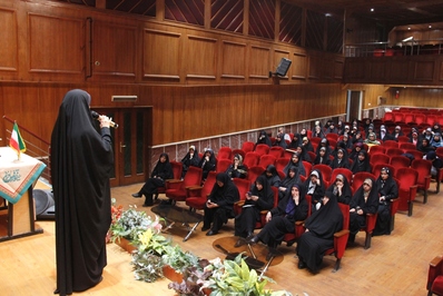 نشست توجیهی رویداد دختران حاج قاسم سلیمانی