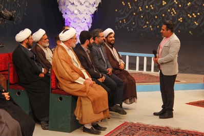 حضور مجموعه‌های مردمی و کارکنان تبلیغات اسلامی قزوین در برنامه زنده تلویزیونی