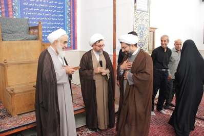 بازدید مدیرکل تبلیغات اسلامی قزوین از فعالیت امام محله مهرگان