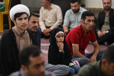 بازدید مدیرکل تبلیغات اسلامی قزوین از فعالیت امام محله مهرگان