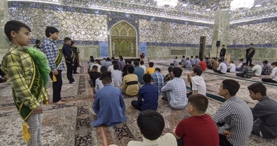 نخستین جشن تکلیف مهاجران افغانستانی در قم