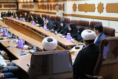 نشست فصلی مسئولین کانون‌های فرهنگی تبلیغی اصفهان