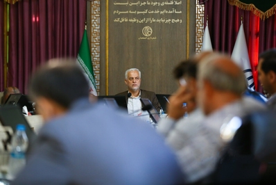 نشست شهردار اصفهان با فعالان هیئت‌های مذهبی