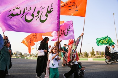 شادپیمایی ۷ کیلومتری در قم