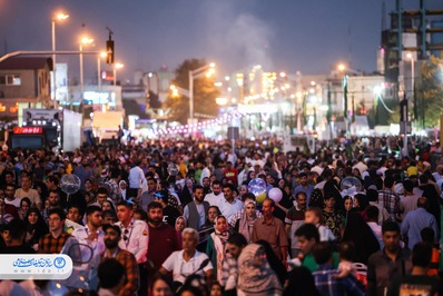 حضور گسترده مردم در جشن مردمی «مهمانی ۱۰ کیلومتری غدیر»