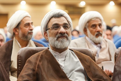 همایش روایان مکتب حسینی در قم