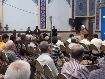 همایش مسئولان هیئت‌ها مذهبی شهرستان کاشان برگزار شد