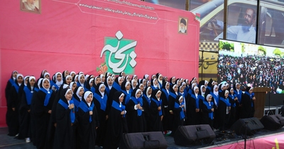 اجتماع بزرگ مردمی عفاف و حجاب در اصفهان برگزار شد