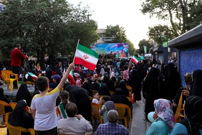 جشن خانوادگی «پای خانواده ایستاده‌ایم» در قزوین