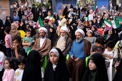 جشن خانوادگی «پای خانواده ایستاده‌ایم» در قزوین