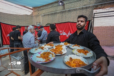 مراسم آئینی لباس مشکی پوشیدن«شوشتر»