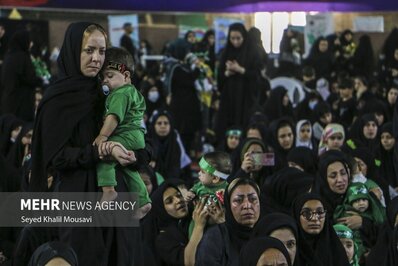 همایش شیرخوارگان حسینی در اهواز برگزار شد