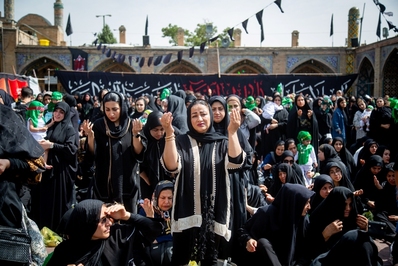 آیین شیرخوارگان حسینی در قزوین