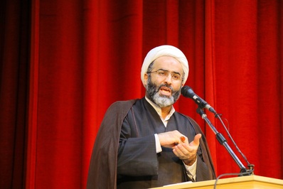 همایش مداحان نوجوان و جوان در قم