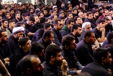 عزاداری در هیئت فاطمیون قم