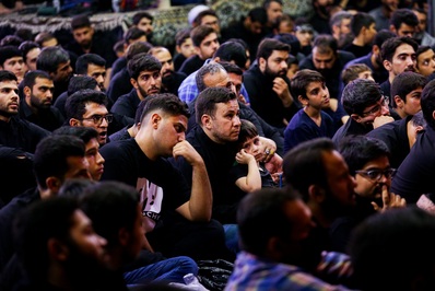 عزاداری در هیئت فاطمیون قم