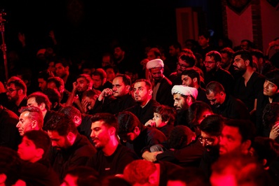 عزاداری در هیئت فاطمیون قم