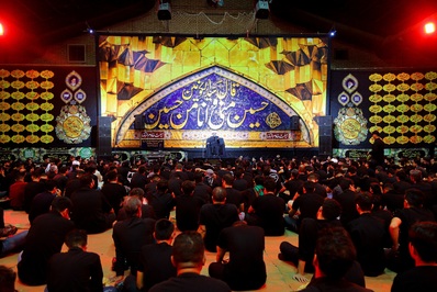 عزاداری باشکوه در هیئت خادم الرضا (ع) قم
