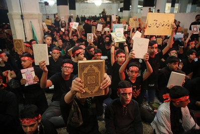 عزاداری نوجوانان قمی در اجتماع «رهروان قرآن، پیروان قاسم»