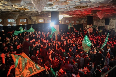 عزاداری نوجوانان قمی در اجتماع «رهروان قرآن، پیروان قاسم»