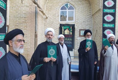 تجمع اعتراضی طلاب و روحانیون یزد در اهانت به قرآن کریم