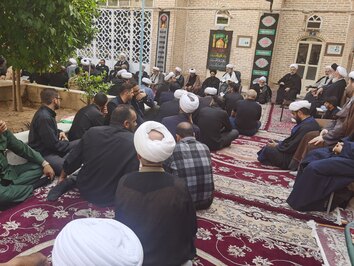 تجمع اعتراضی طلاب و روحانیون یزد در اهانت به قرآن کریم