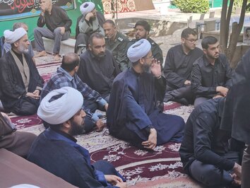 تجمع اعتراضی طلاب و روحانیون یزد در اهانت به قرآن کریم