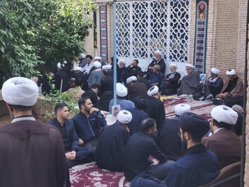 تجمع اعتراضی طلاب و روحانیون یزد در اهانت به قرآن کریم
