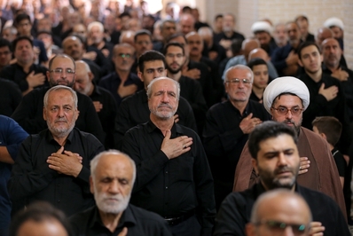 نماز ظهر عاشورای حسینی (ع) در قزوین