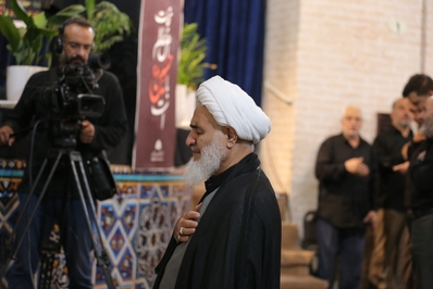نماز ظهر عاشورای حسینی (ع) در قزوین